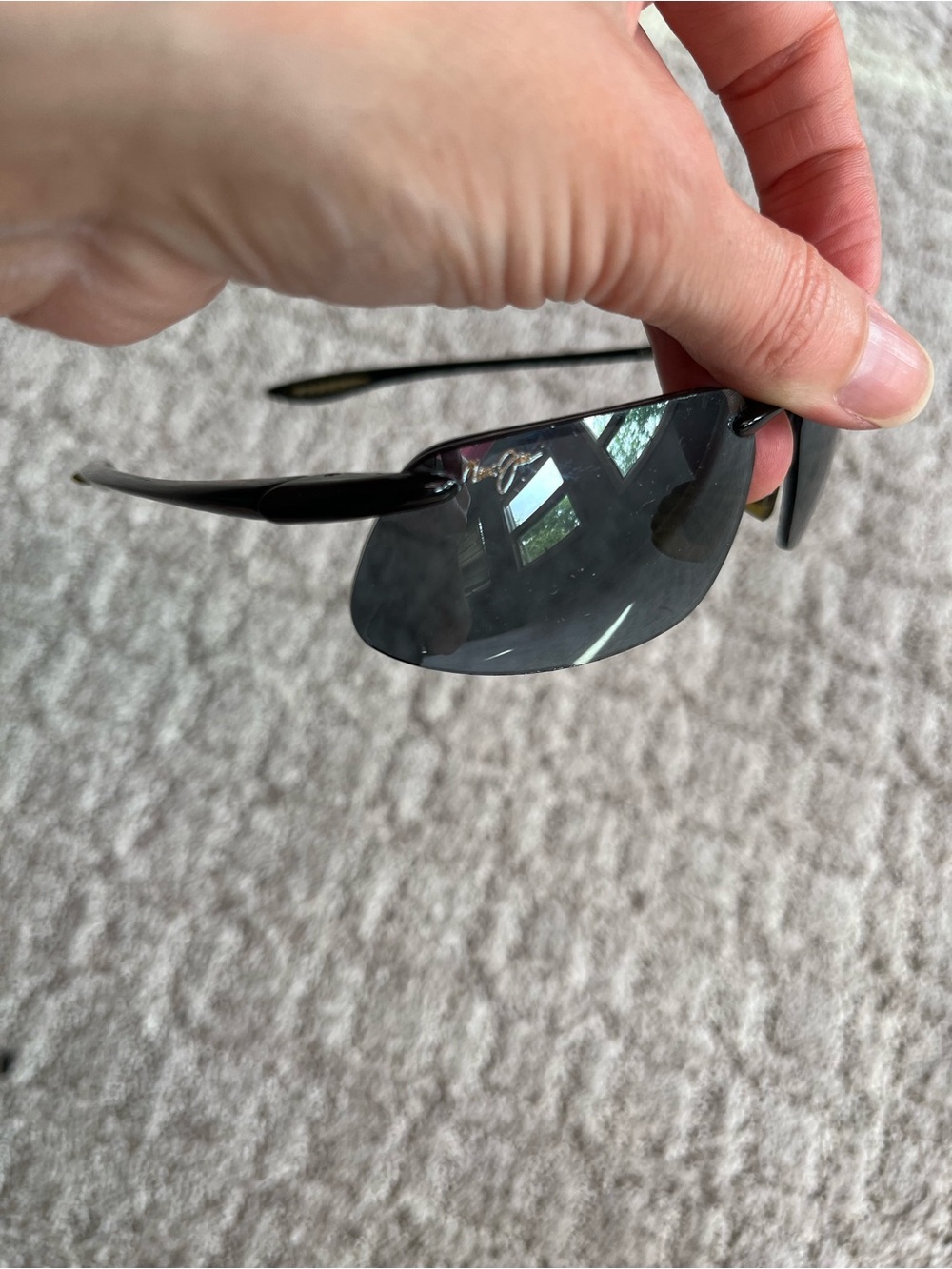 Maui Jim Black Rimless Sunglasses with Dark Gray Lenses - Picture 8 of 8